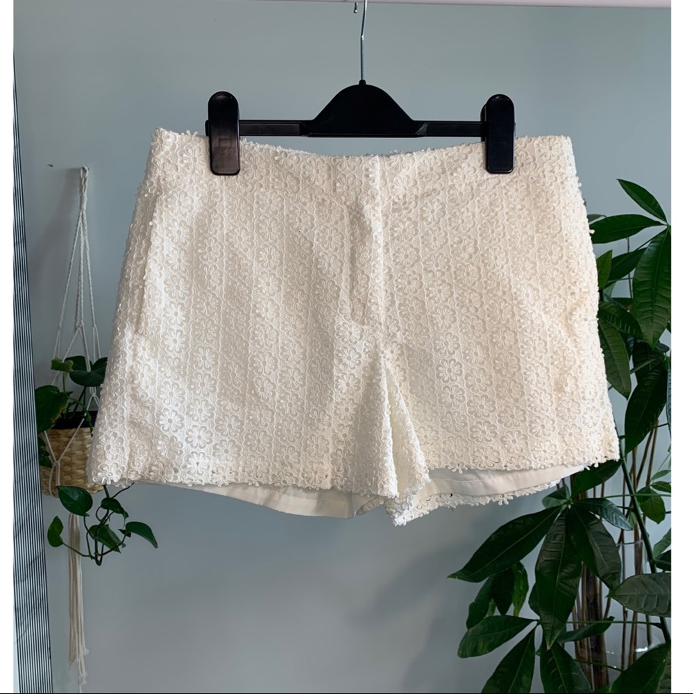White Lace Lines Stylish Fitted Shorts